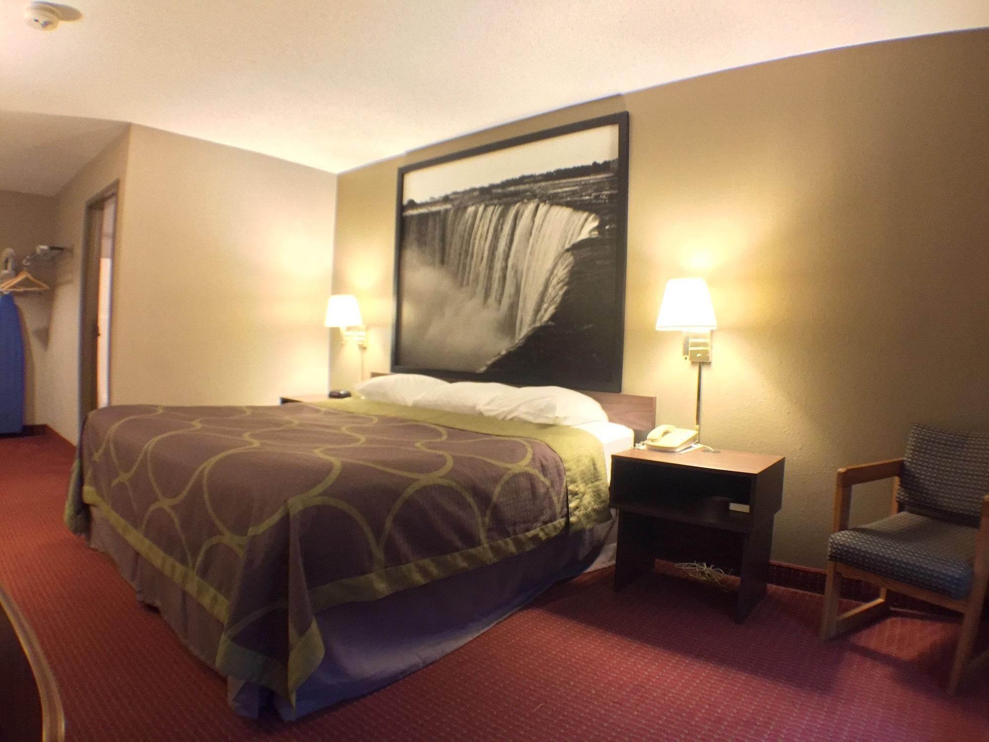Super 8 By Wyndham Niagara Falls Eksteriør billede