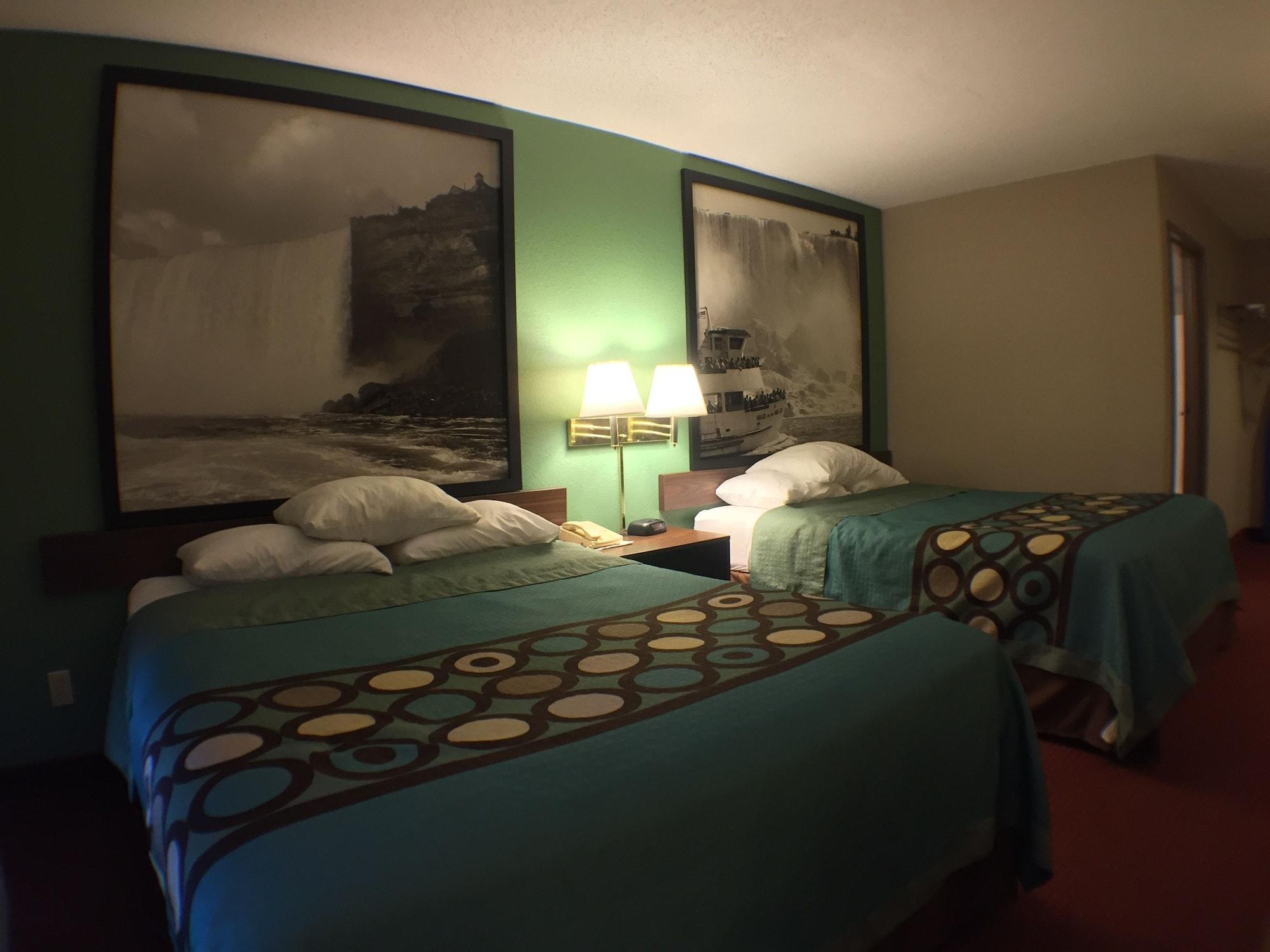 Super 8 By Wyndham Niagara Falls Eksteriør billede