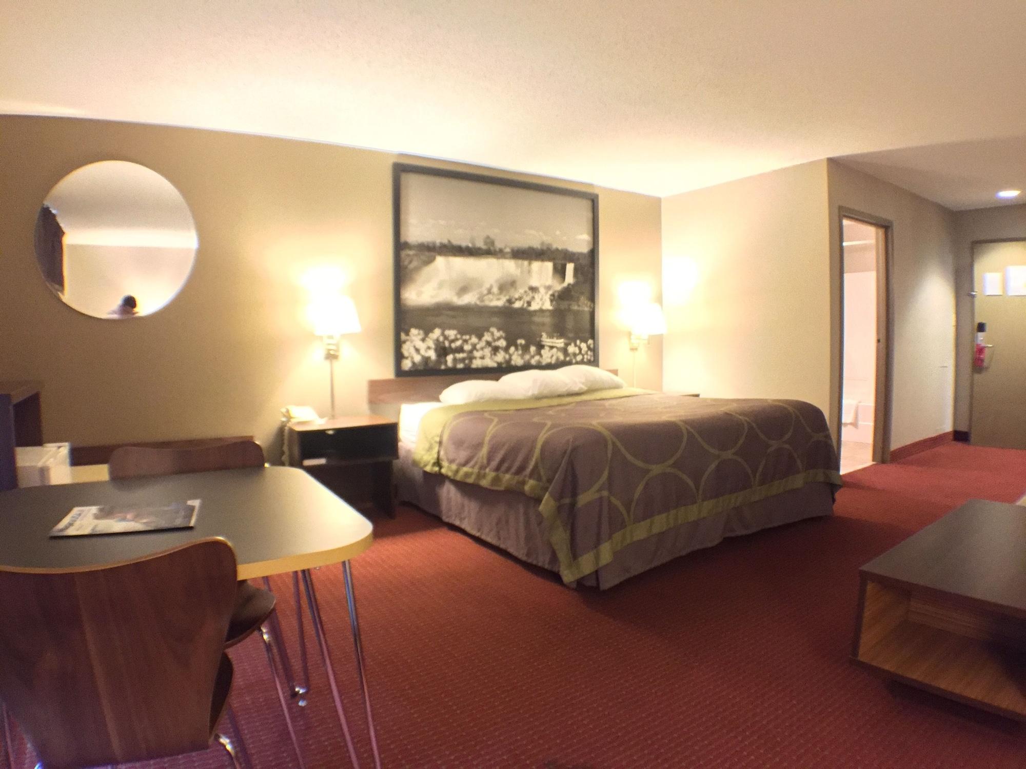 Super 8 By Wyndham Niagara Falls Eksteriør billede
